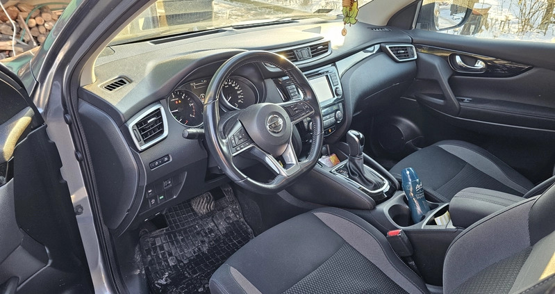 Nissan Qashqai cena 63000 przebieg: 120000, rok produkcji 2017 z Margonin małe 37